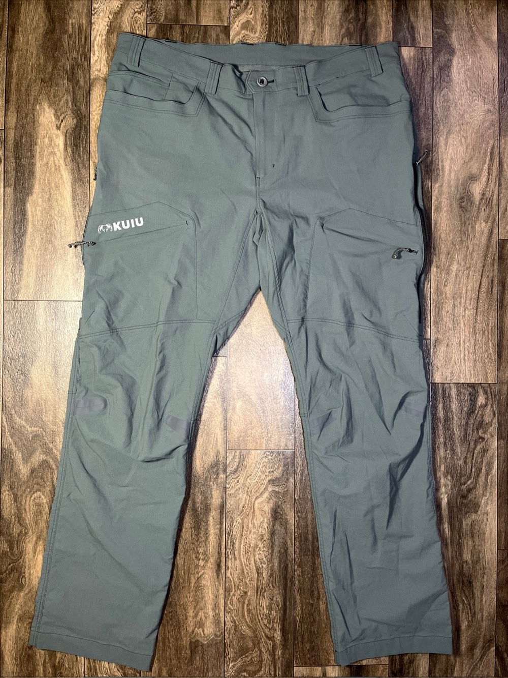 KUIU Kutana Stretch Woven Pants Men’s 42x34 Stone Grey Hunting Outdoor EUC